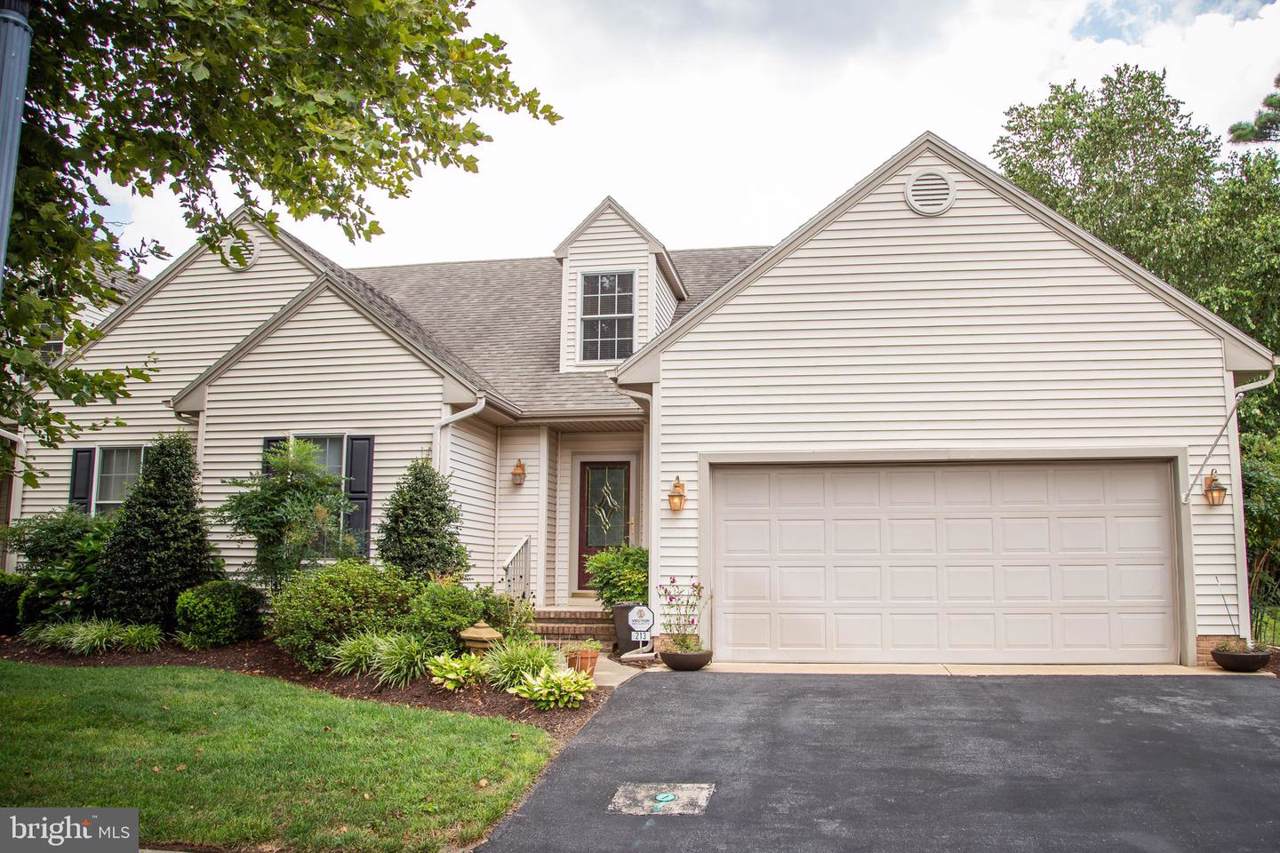 213 Spring Crest Drive - Photo 1