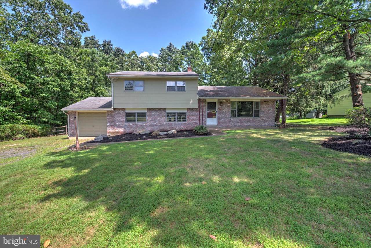 13 George Washington Drive - Photo 1