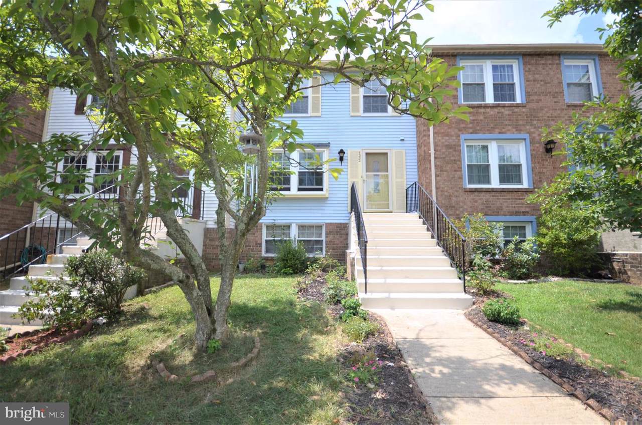5332 Larochelle Court - Photo 1