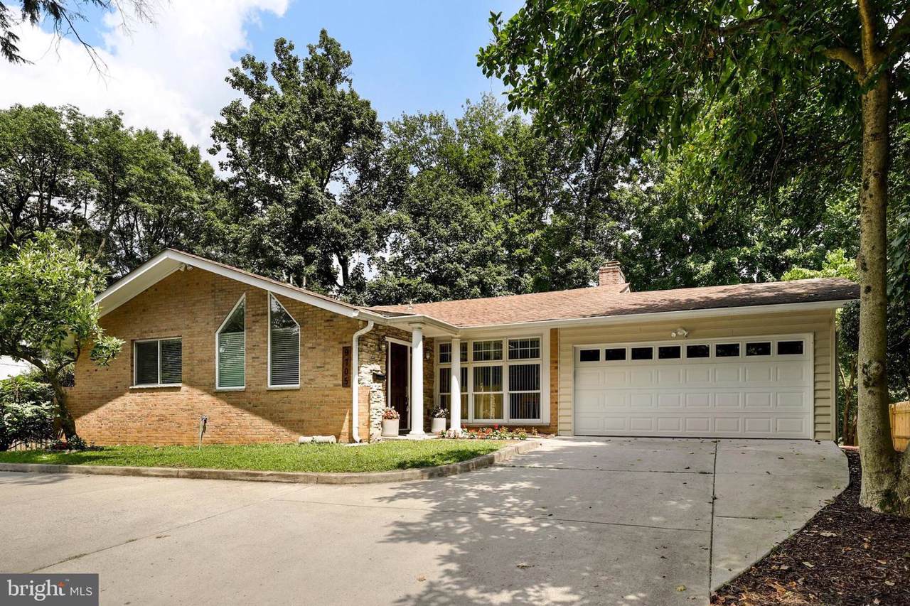 9705 Fernwood Road - Photo 1
