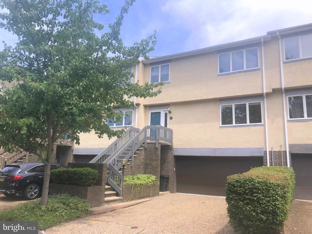 26 Exeter Court - Photo 1