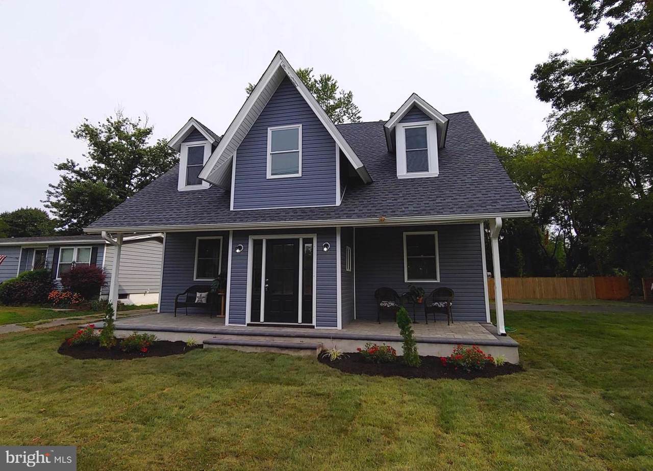 948 Woodlane Road - Photo 1