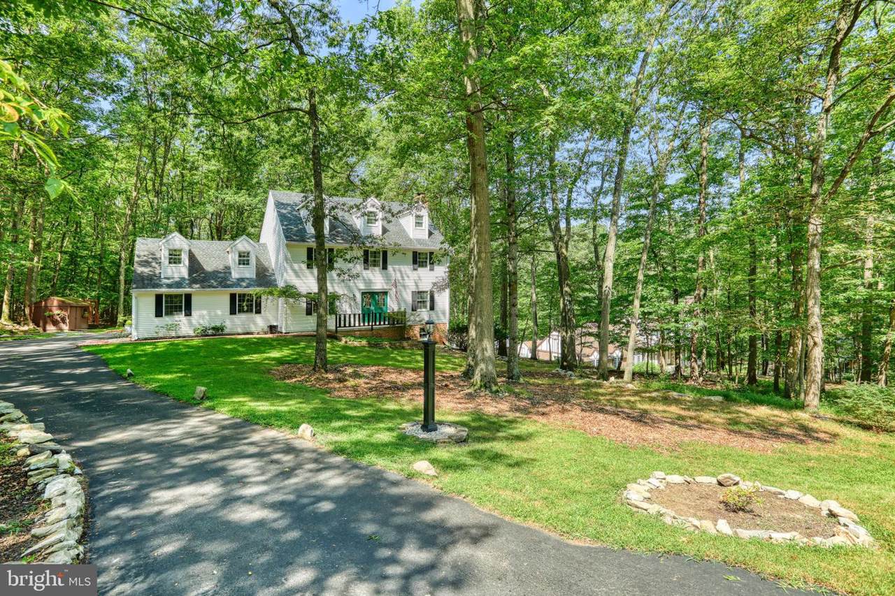 662 Shannon Road - Photo 1