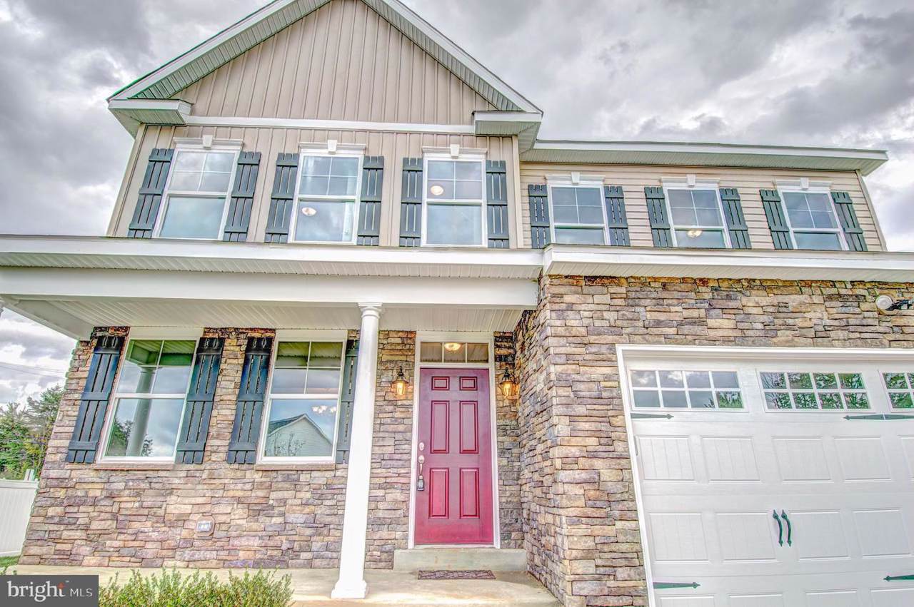 6324 Joslyn Place - Photo 1