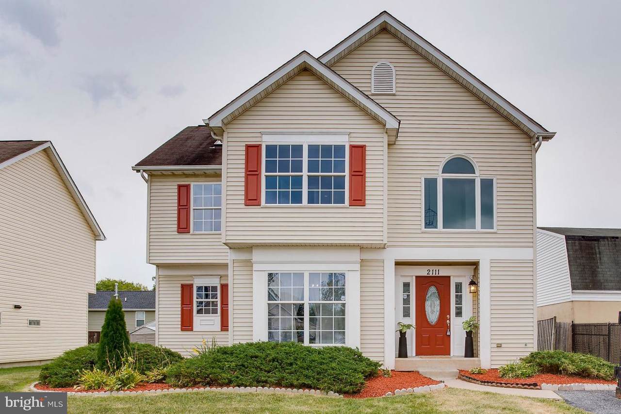 2111 Streamway Court - Photo 1