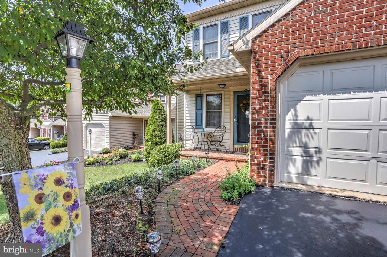 262 Sand Court - Photo 1