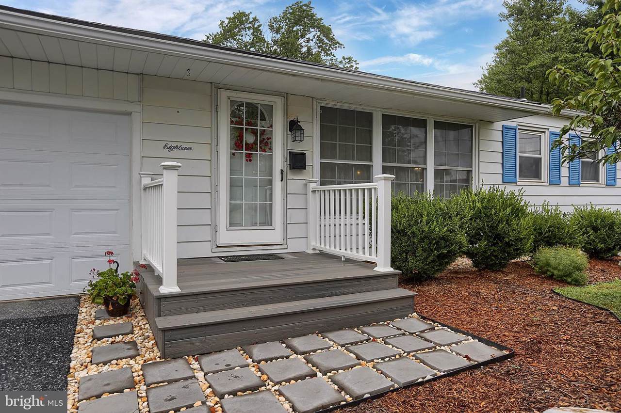 18 Sussex Road - Photo 1
