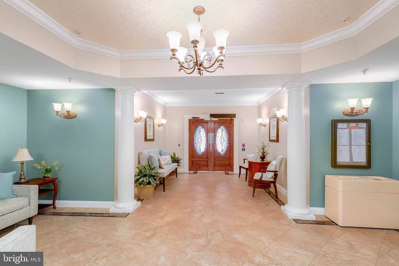 6150 Shadywood Road - Photo 1