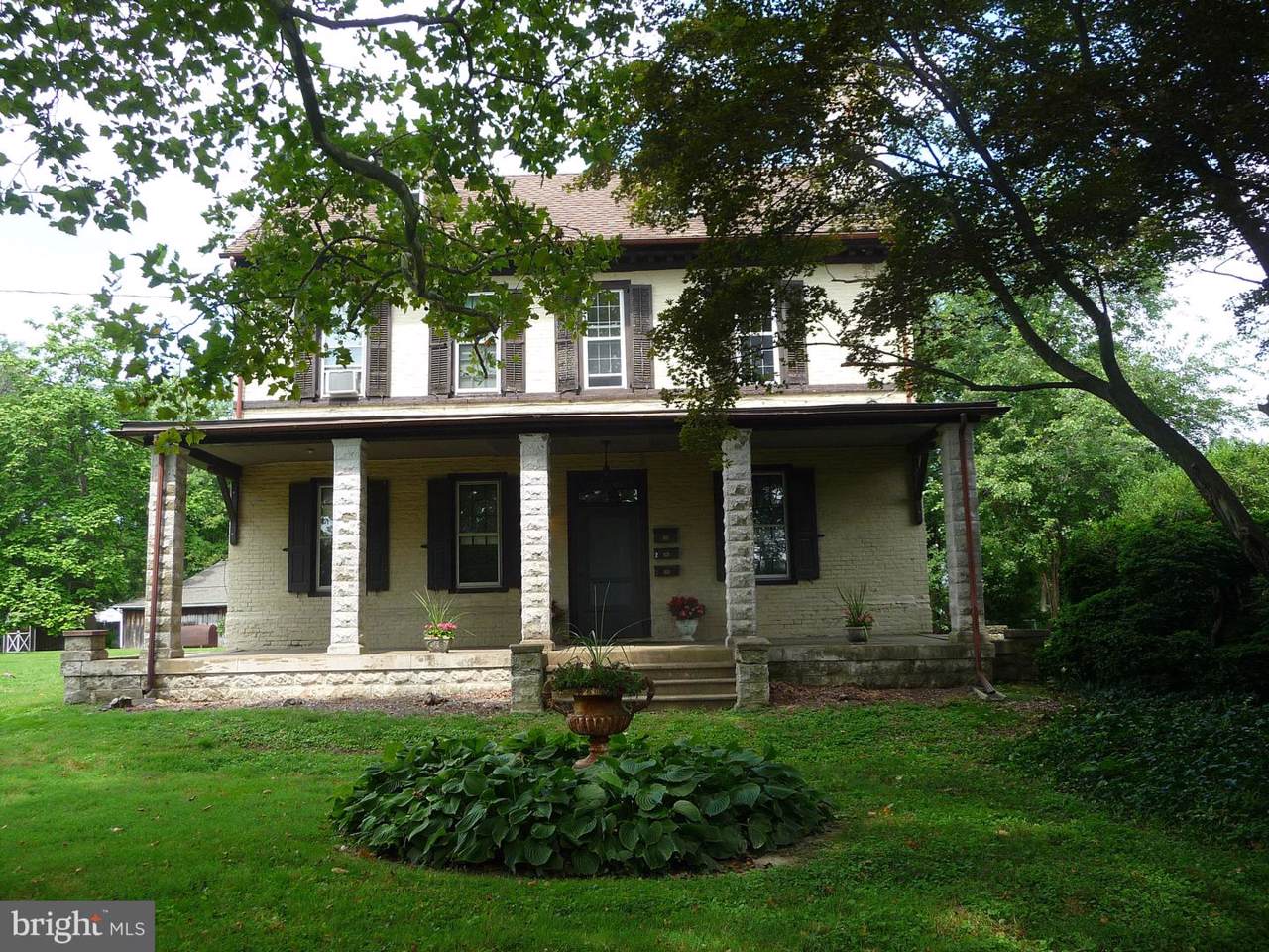 900 Washington Street - Photo 1