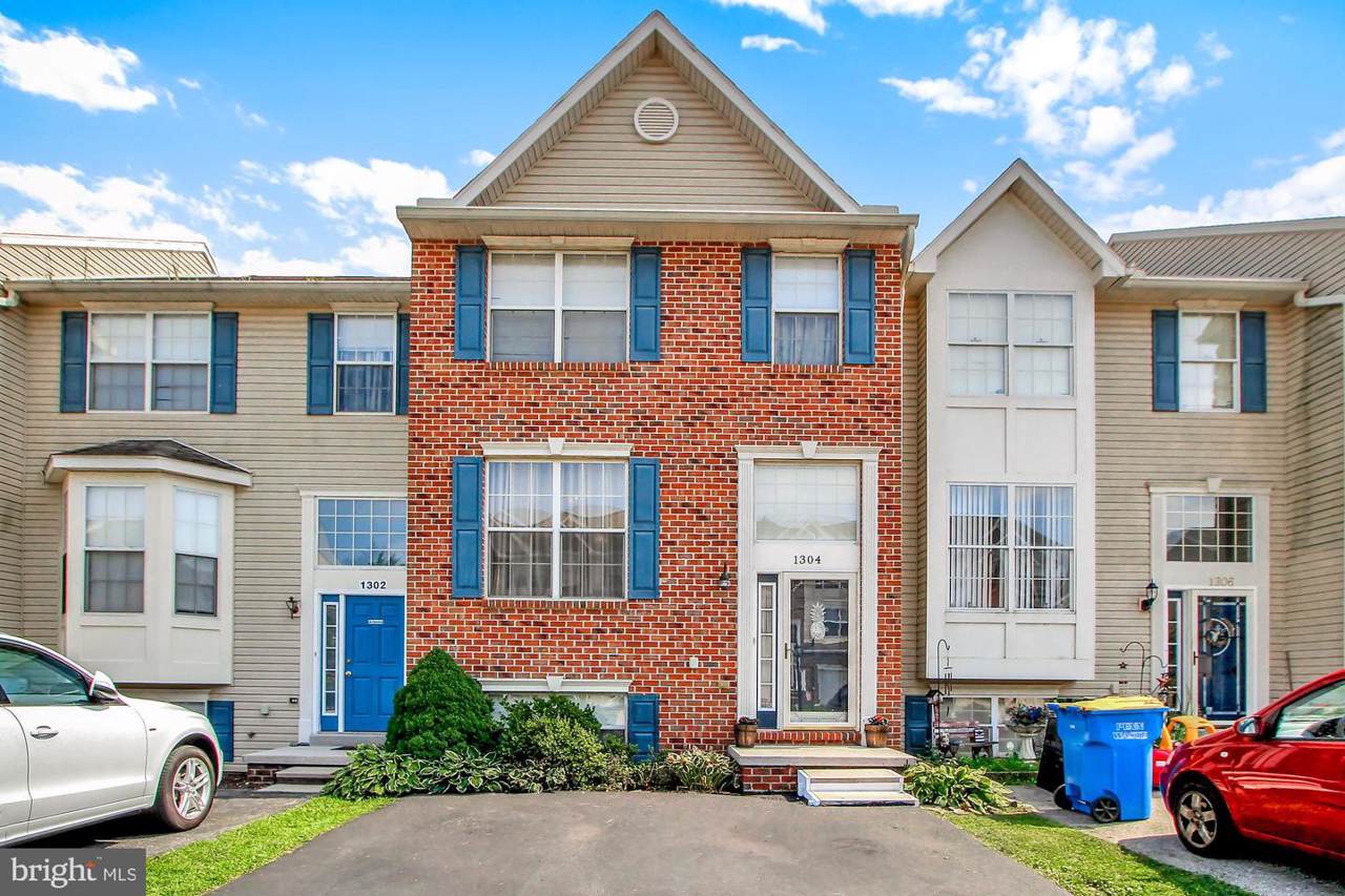1304 Wanda Drive - Photo 1