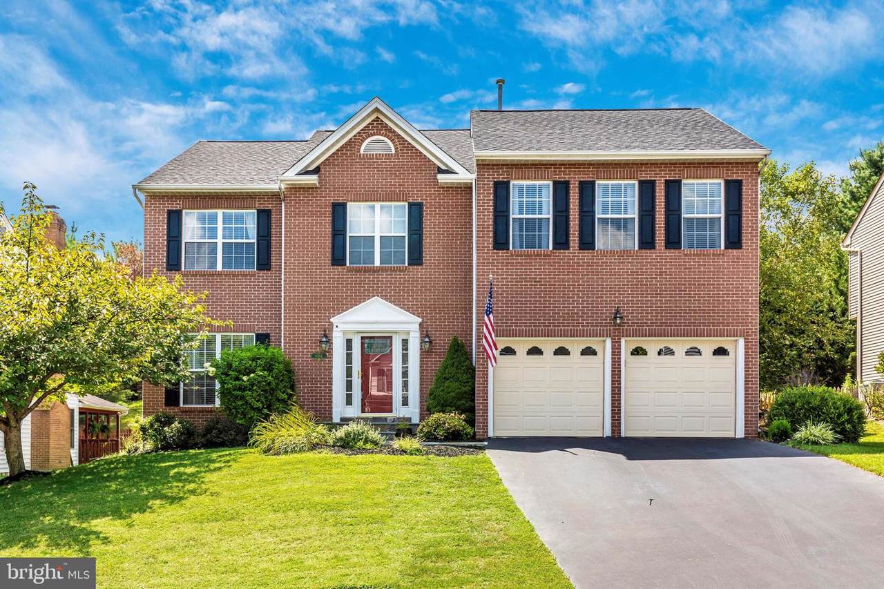 6304 Knollwood Drive - Photo 1