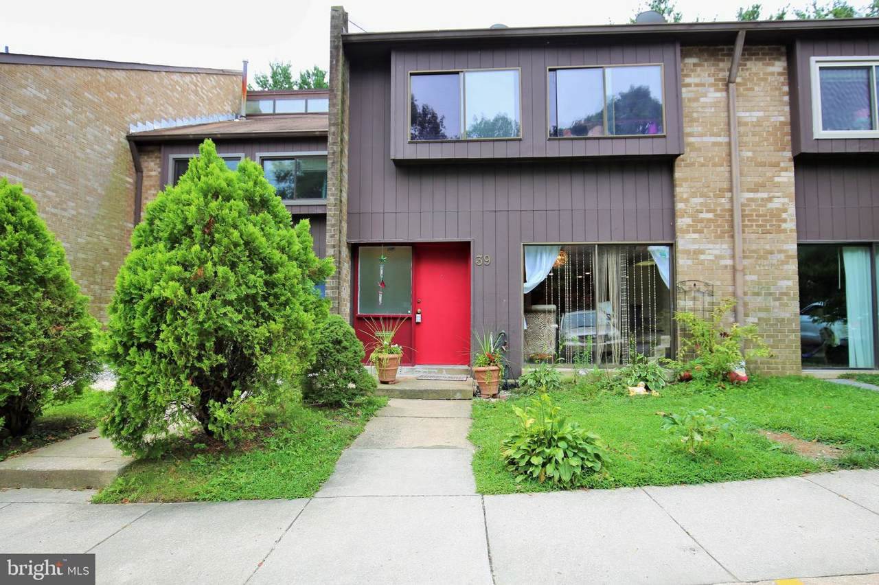 39 Penny Lane - Photo 1