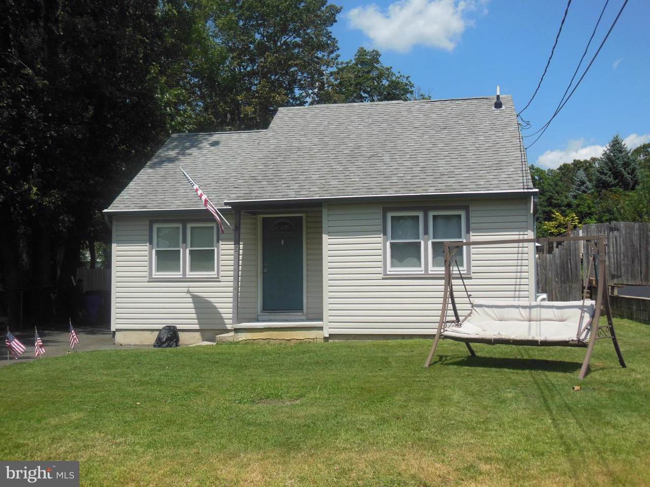 15 5TH Avenue - Photo 1