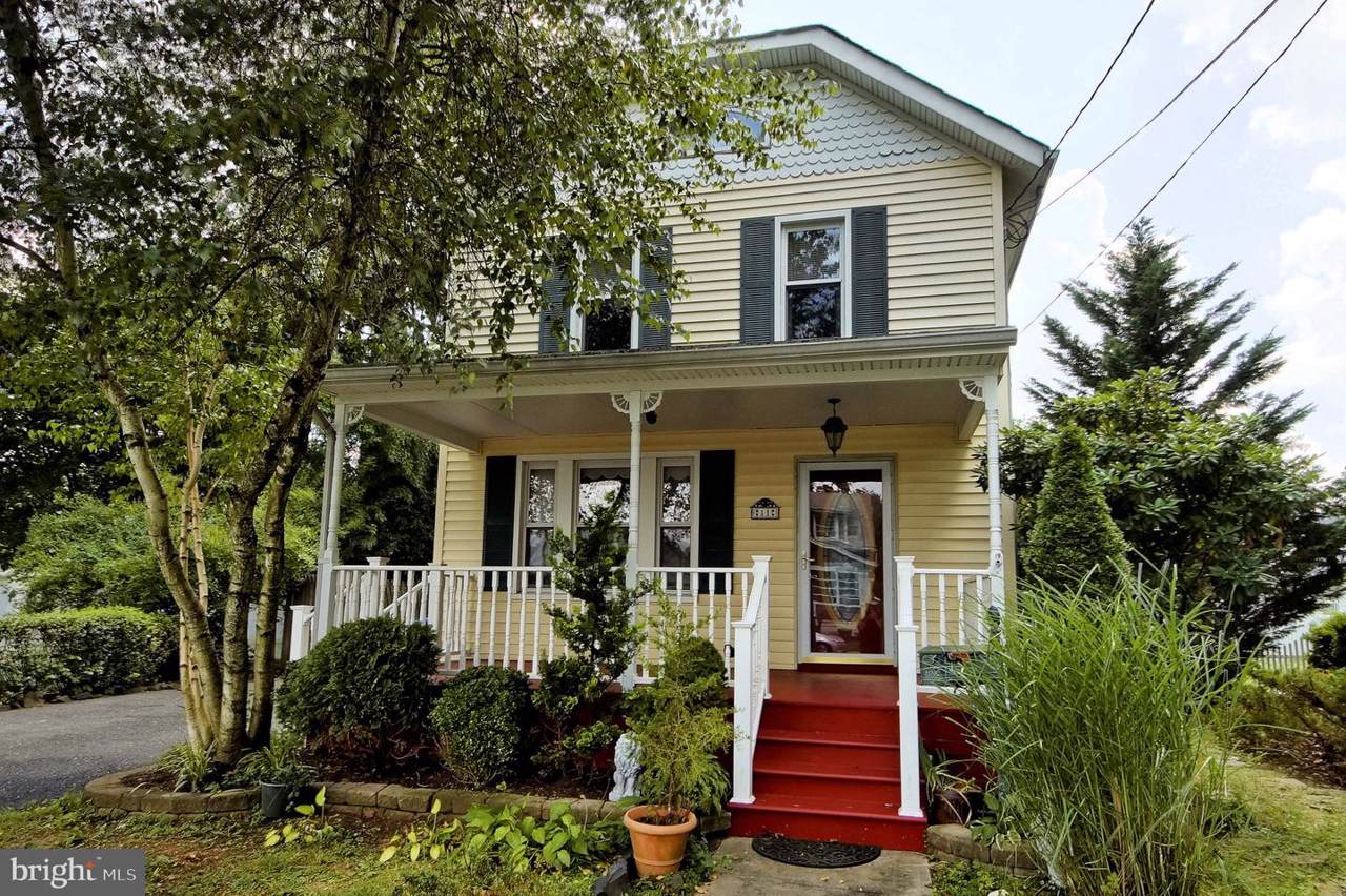 11 Lenox Avenue - Photo 1
