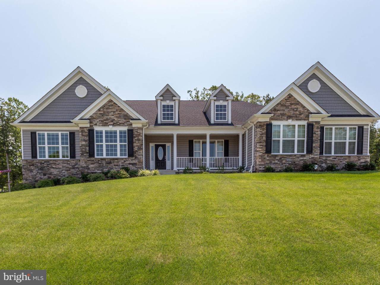 138 Oakland Hall Road - Photo 1