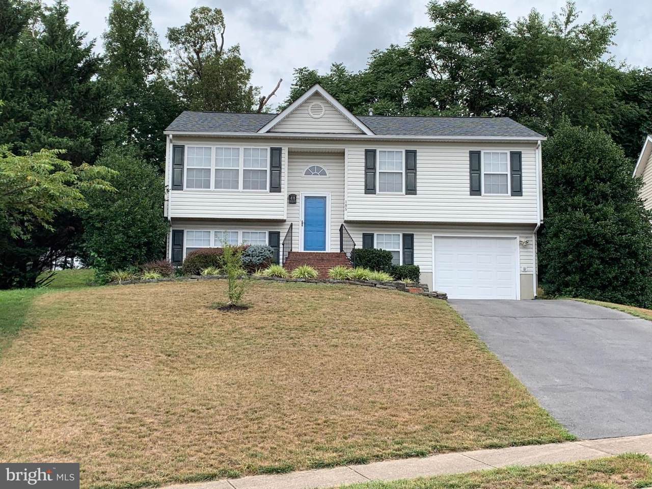 105 Highpointe Court - Photo 1