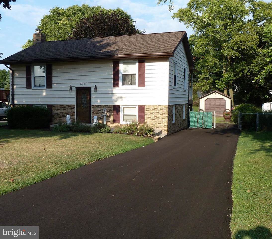 12309 Richwood Drive - Photo 1