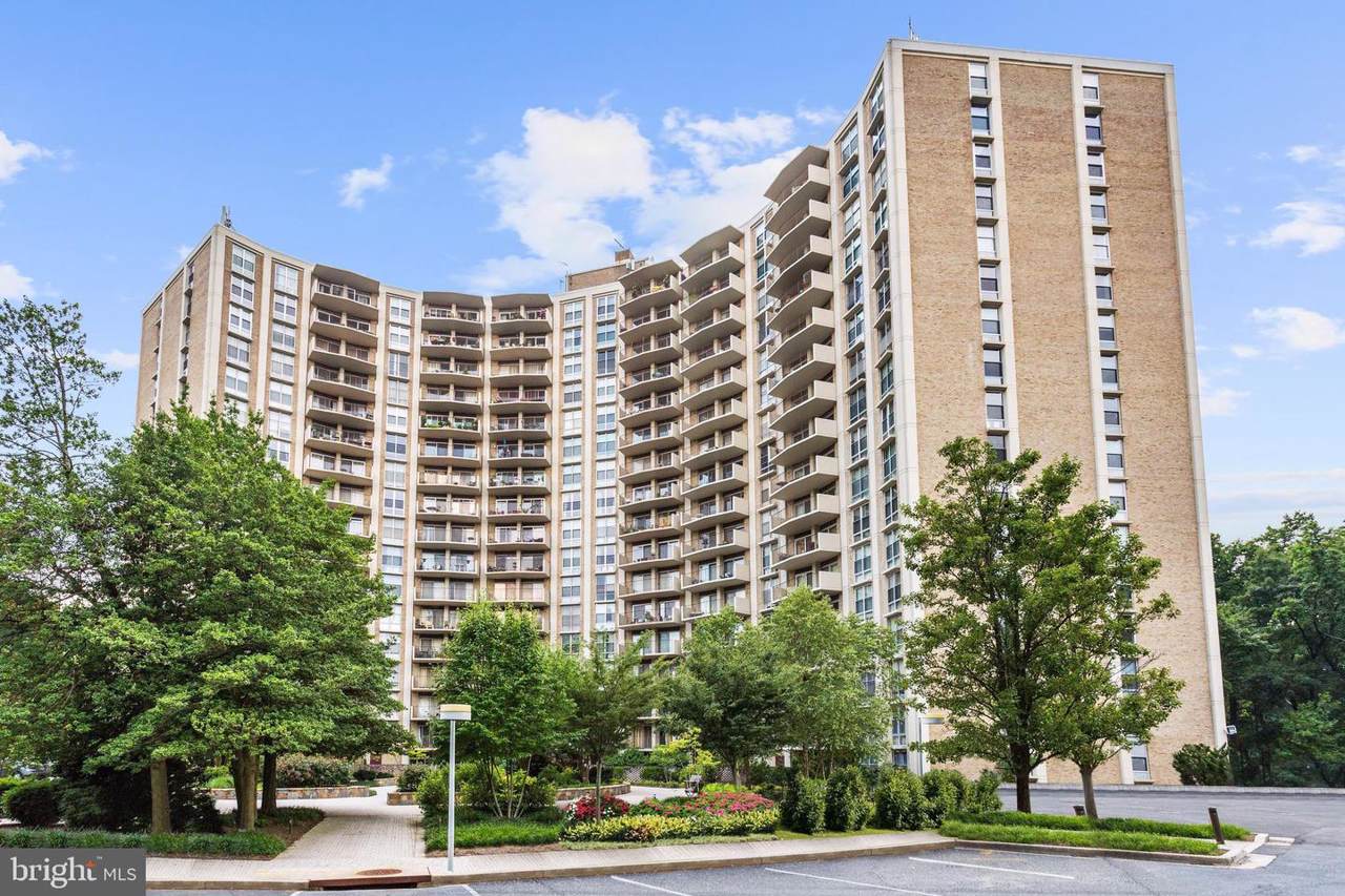 9039 Sligo Creek Parkway - Photo 1