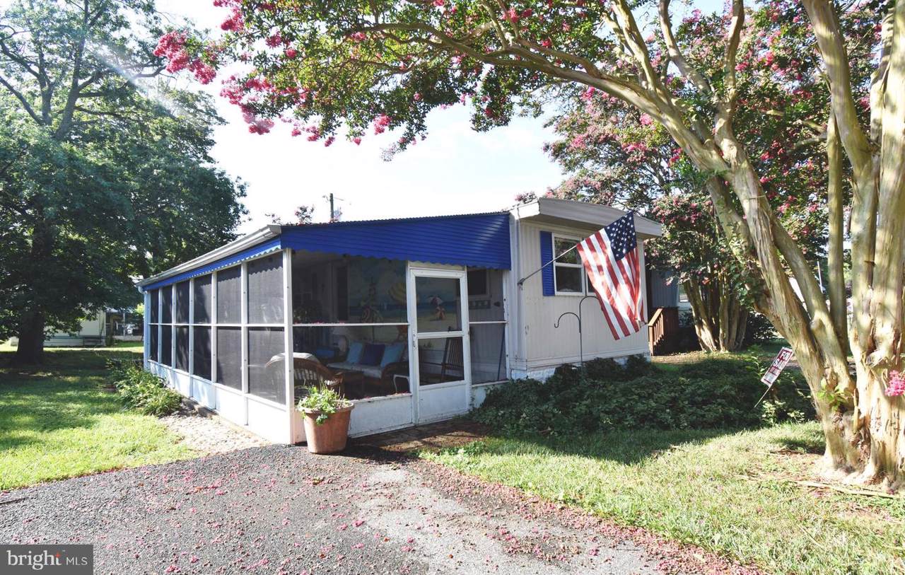 19777 Sea Air Avenue - Photo 1