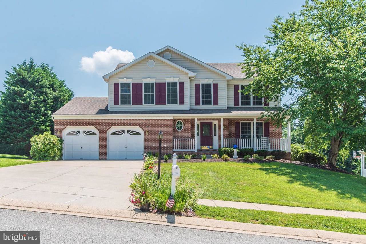1117 Sunset Drive - Photo 1