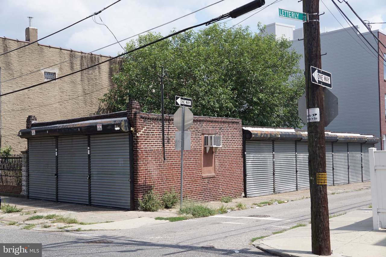 2461-63 Almond Street - Photo 1