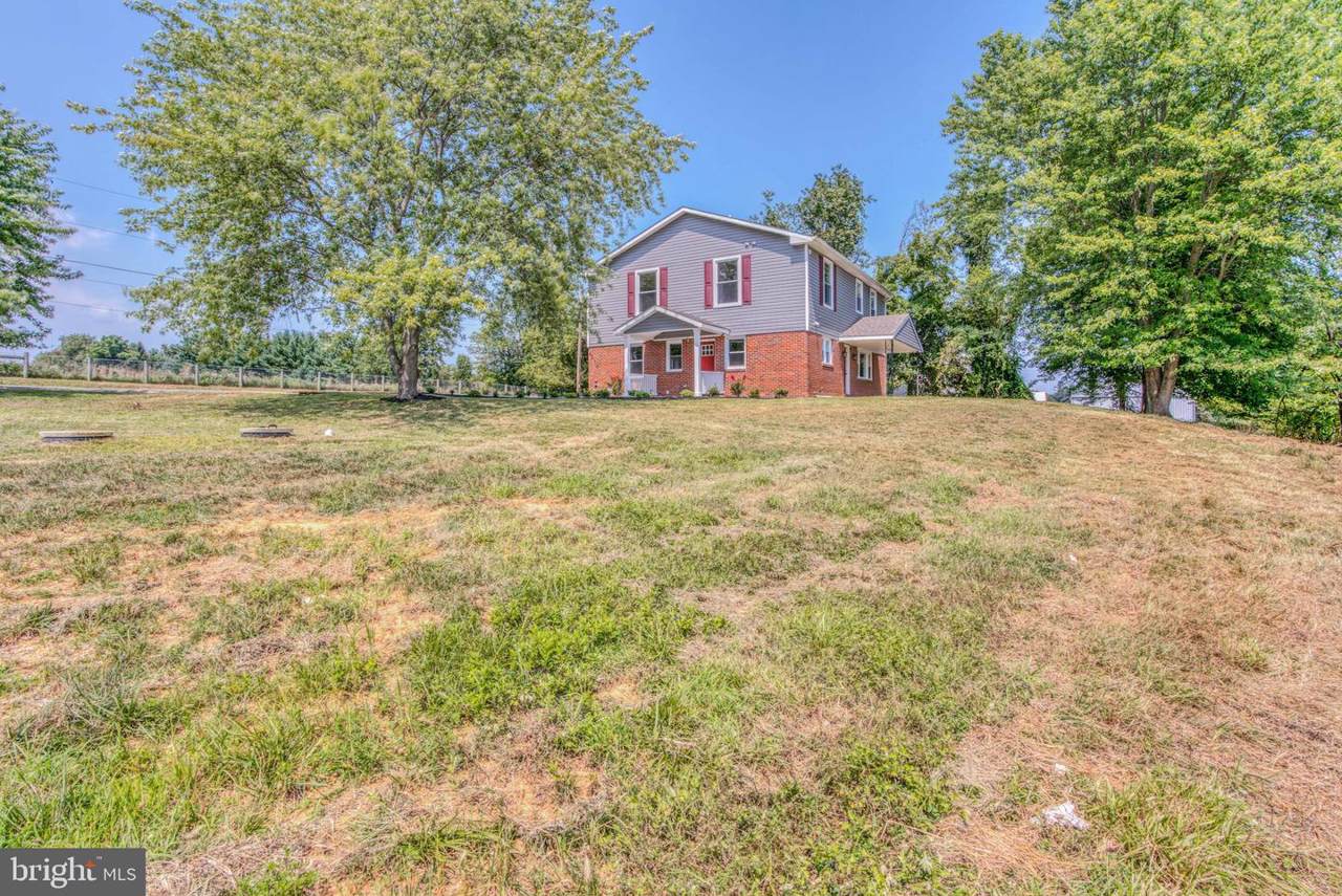4014 Schroeder Avenue - Photo 1