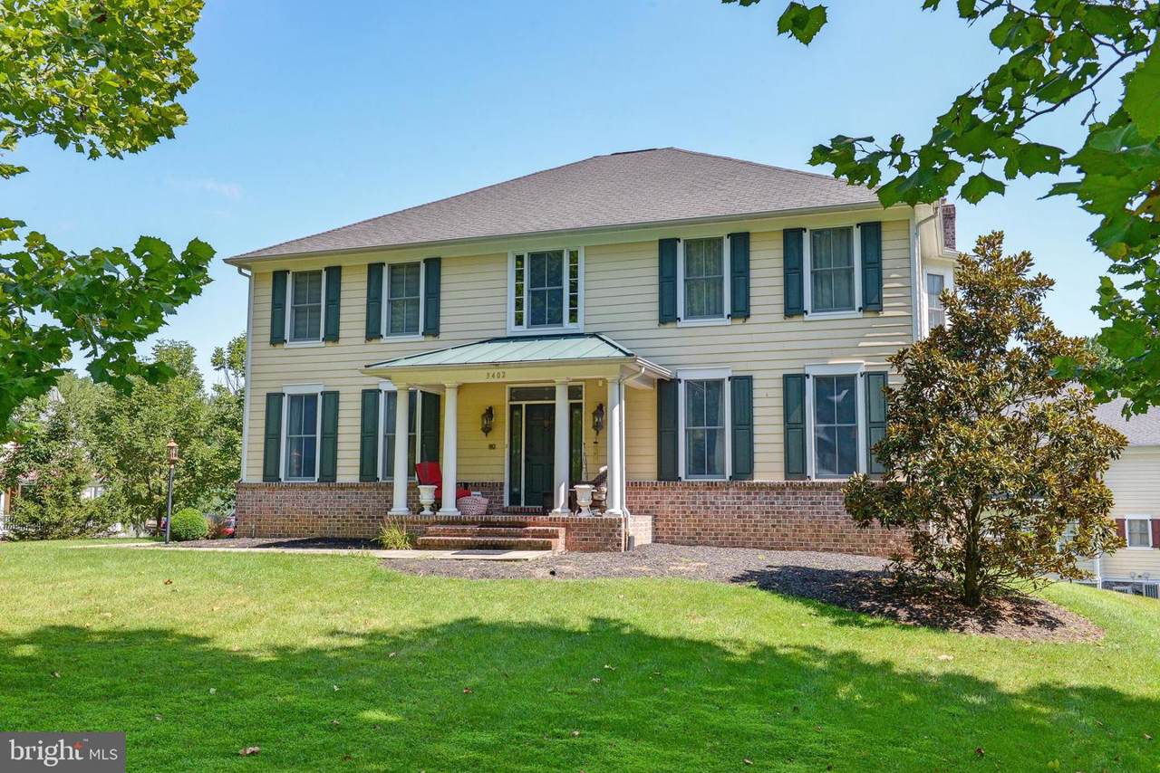 3402 Deanwood Avenue - Photo 1