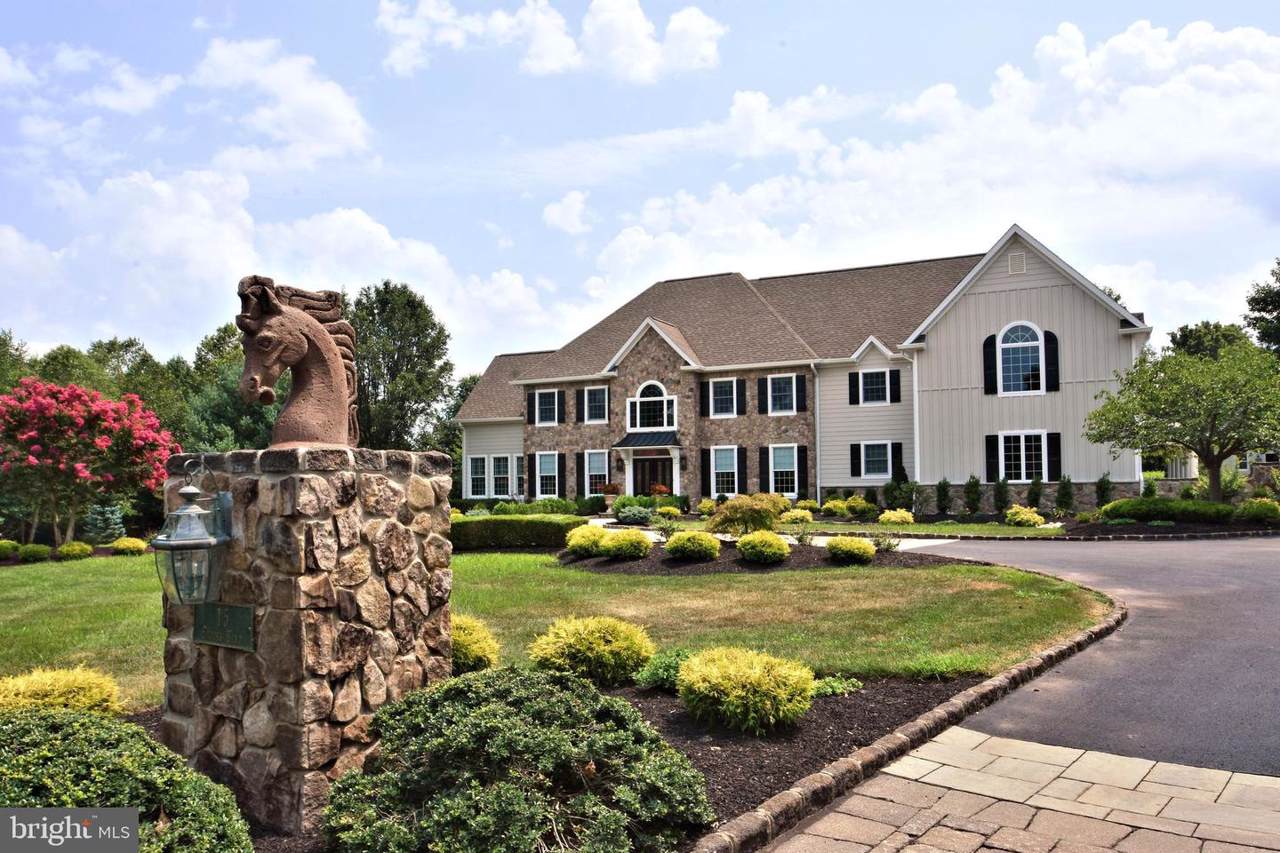 15 Brooks Bend Drive - Photo 1