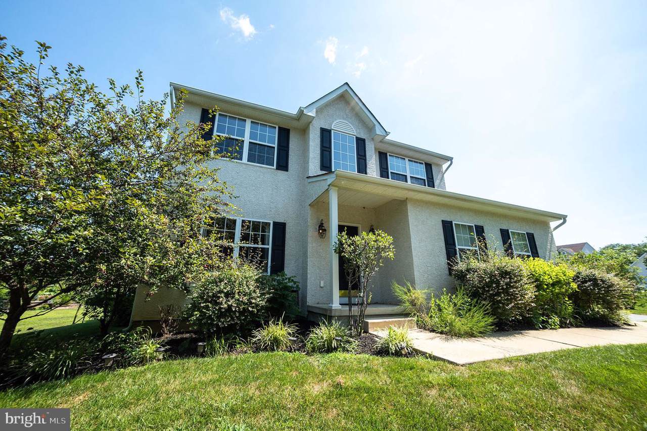 321 Wagon Wheel Lane - Photo 1
