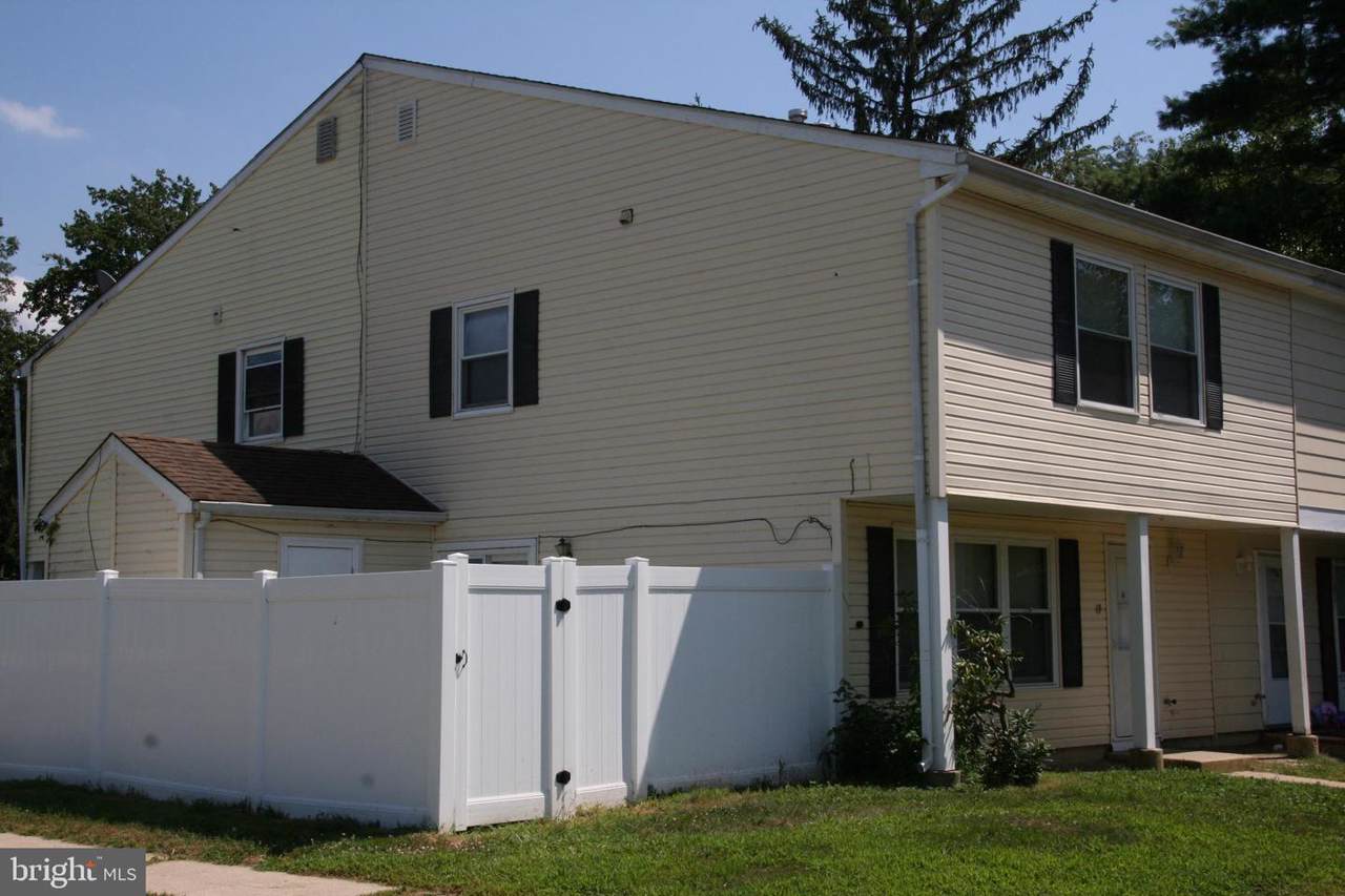 19 Locust Court - Photo 1