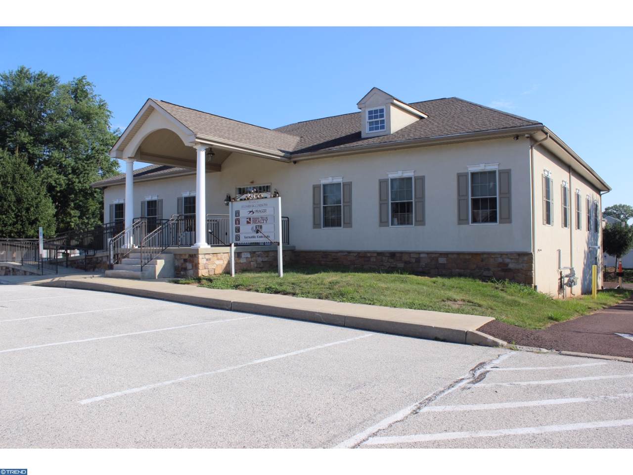 3819 Germantown Pike - Photo 1