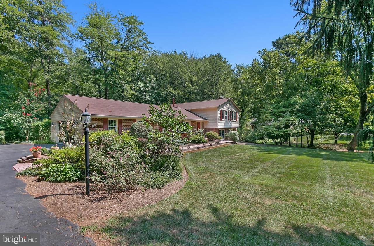 12336 Folkstone Drive - Photo 1