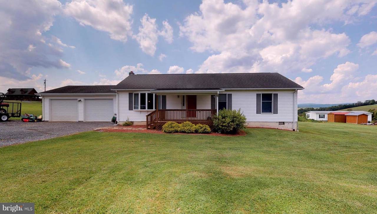 1281 Pumpkin Center - Photo 1