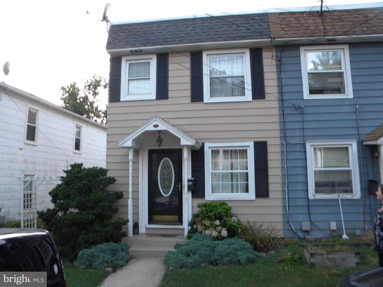 72 Bond 1/2 Street - Photo 1