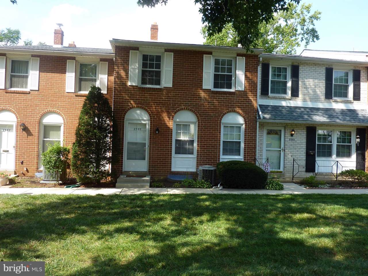 2355 Patwynn Road - Photo 1