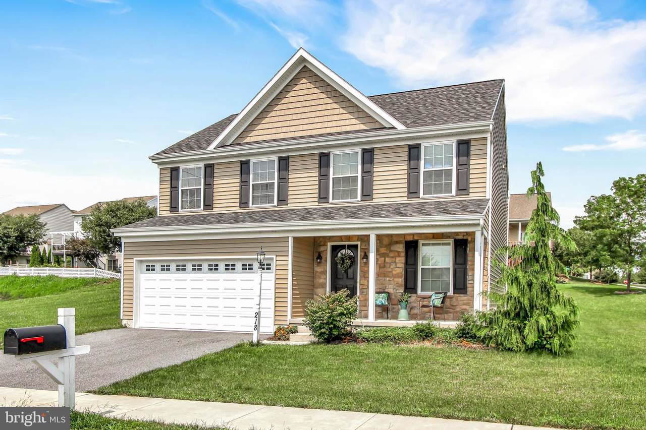 218 Loghes Drive - Photo 1