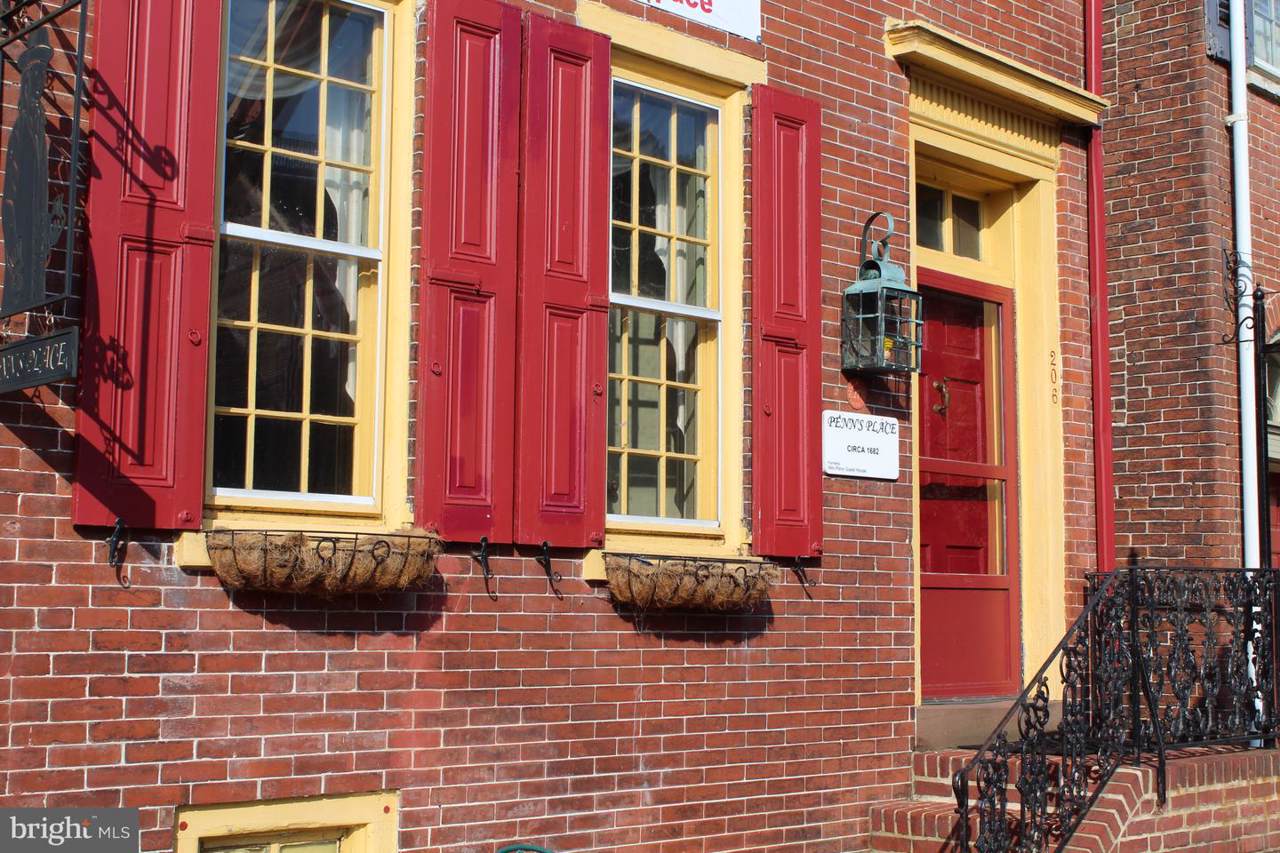 206 Delaware Street - Photo 1