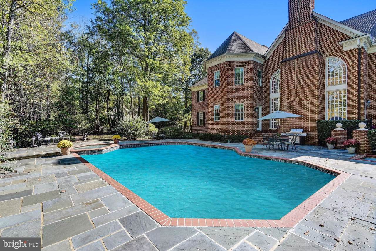 1204 Scotts Knoll Court - Photo 1