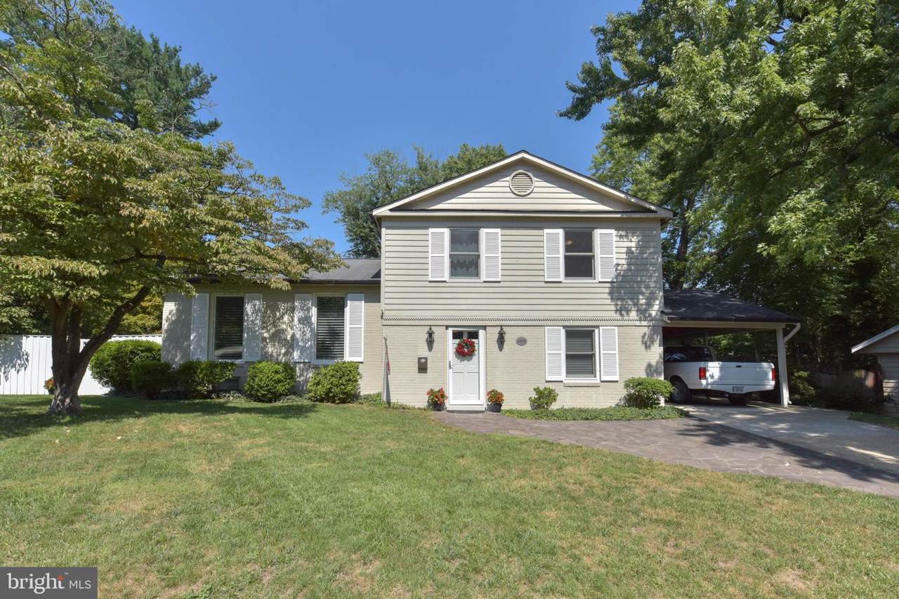 4402 Jayson Lane - Photo 1