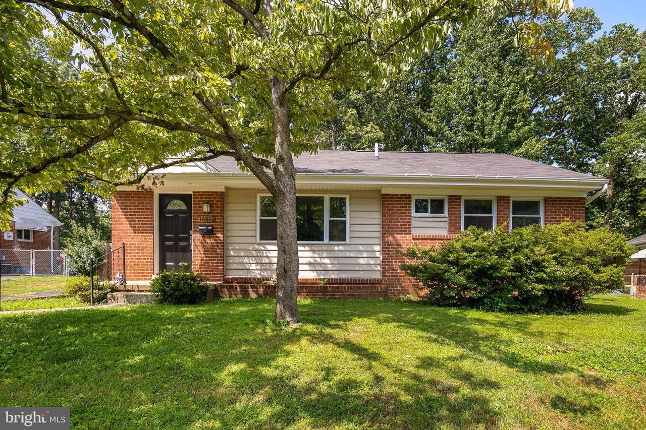 10812 Maple Street - Photo 1