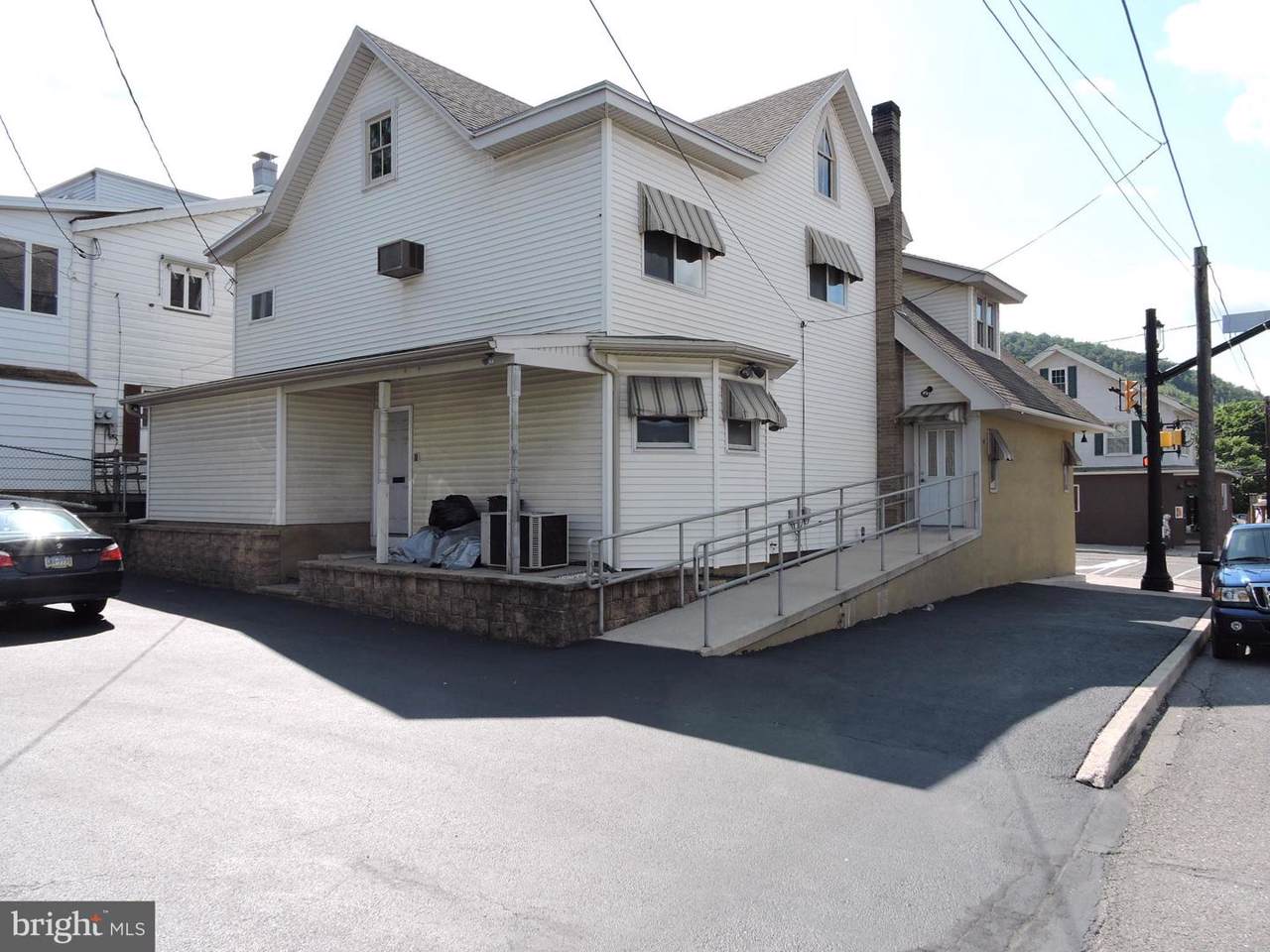 301 Broad Street - Photo 1