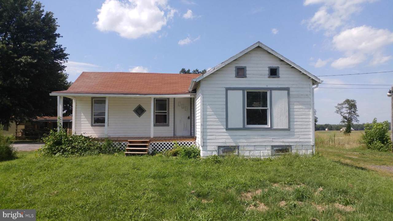 1740 Hanover Pike - Photo 1