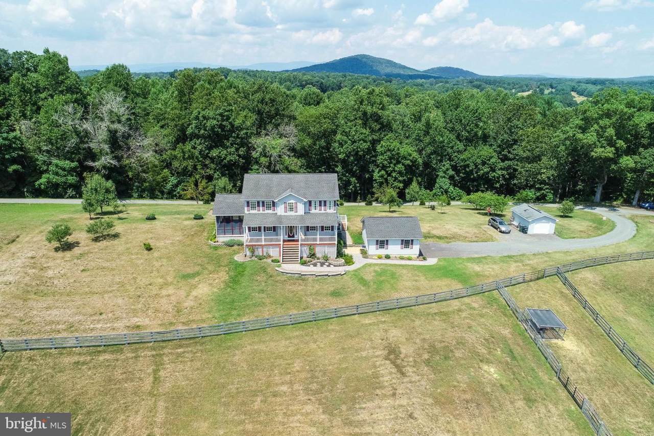 5461 Docs Road - Photo 1