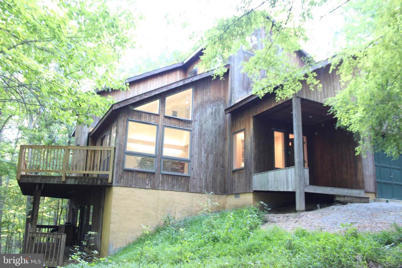 327 Wintergreen Way - Photo 1