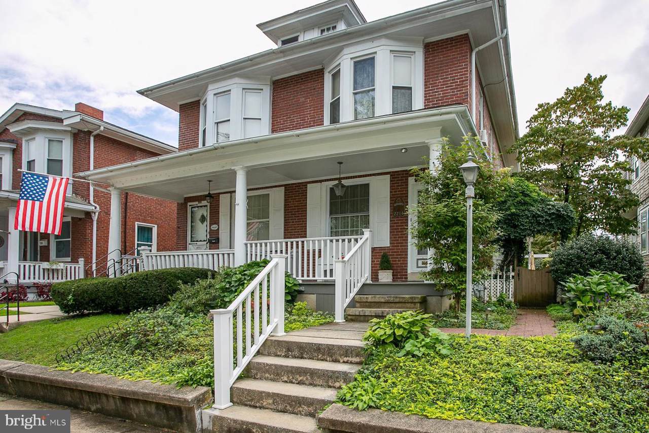2214 Reading Avenue - Photo 1