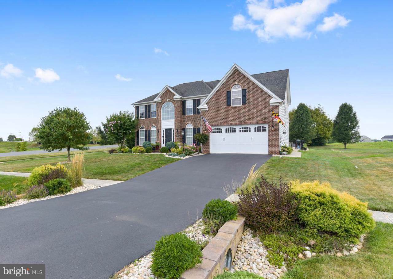 9802 Ripple Drive - Photo 1