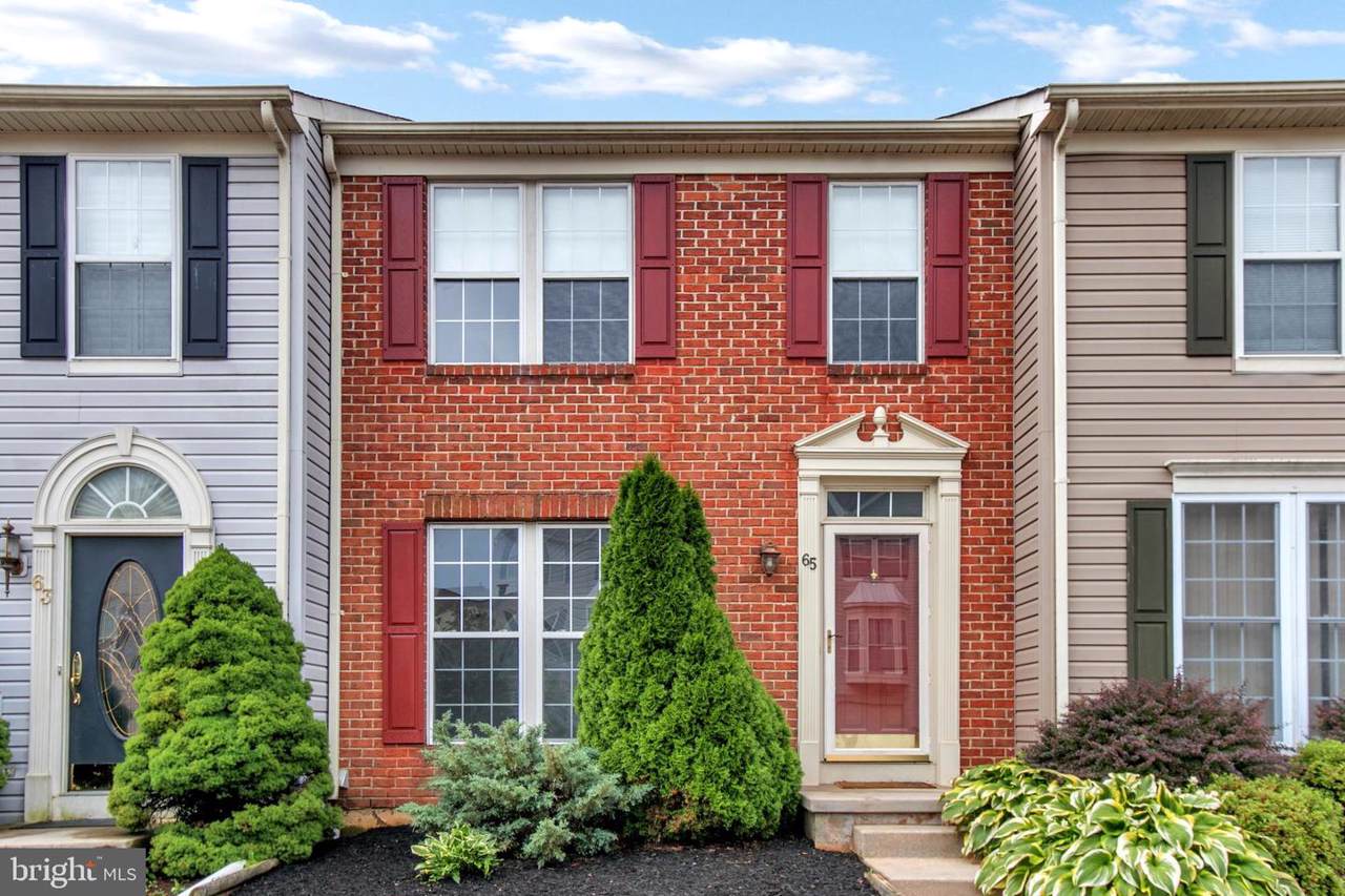 65 Alexis Drive - Photo 1