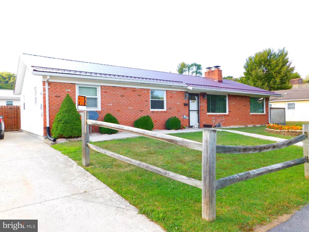 1280 Terri Street - Photo 1