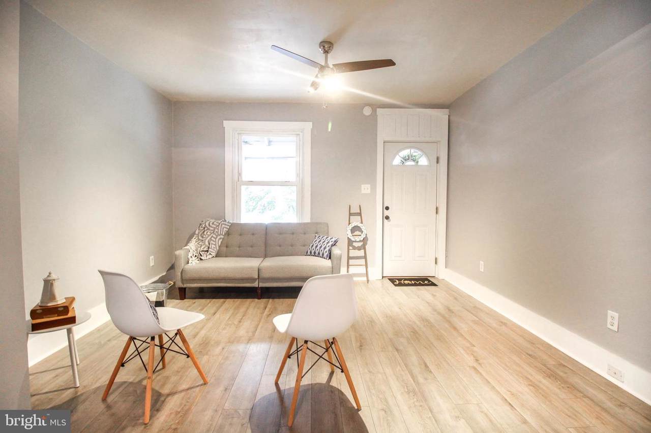 841 4TH Street - Photo 1