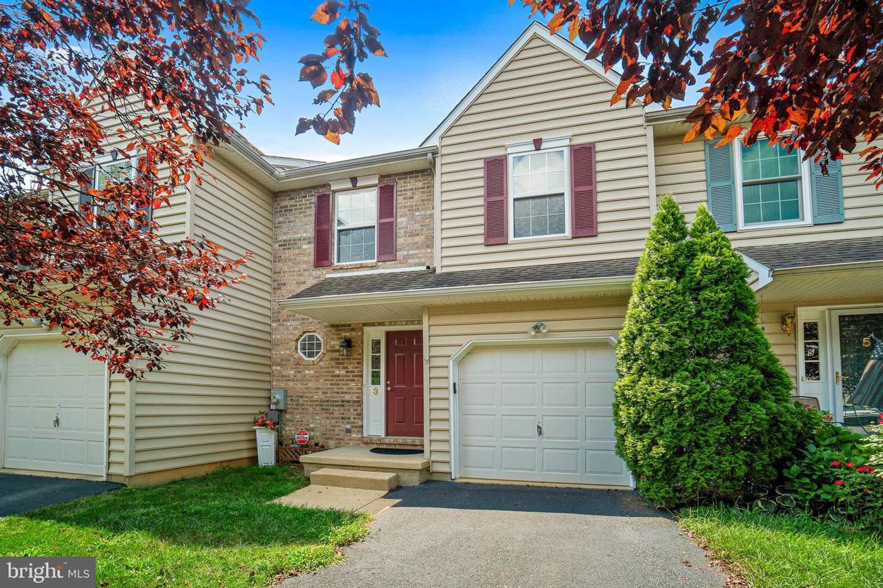3 Village Court - Photo 1